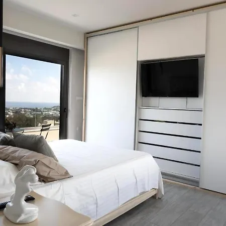 Aetheria Luxury Vilă *