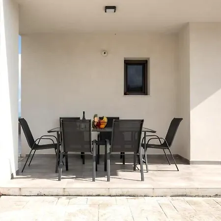 Aetheria Luxury *