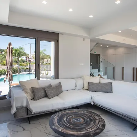 Vila Aetheria Luxury Kalithies