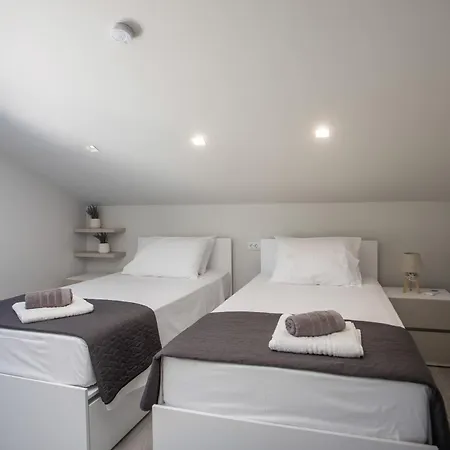 Aetheria Luxury Vila *