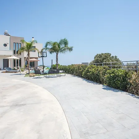 Aetheria Luxury Vila *