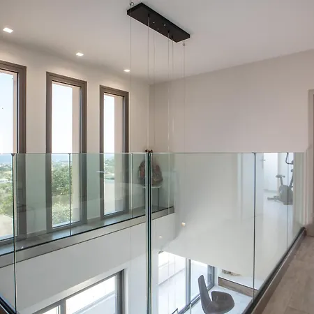 Aetheria Luxury Vila Kalithies