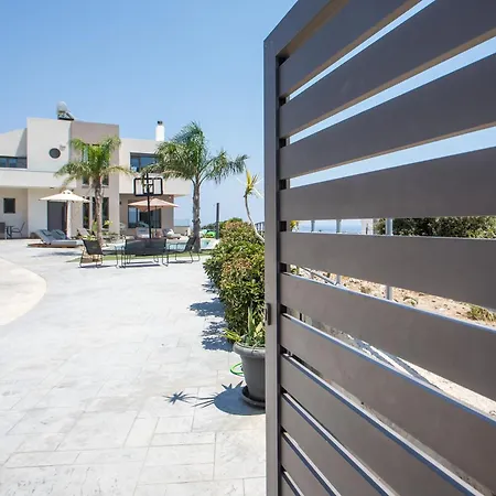 Aetheria Luxury Vila Kalithies