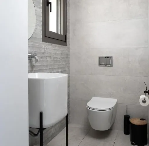 Aetheria Luxury Villa *